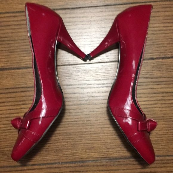 Laura Ashley dark red shoes - Picture 3 of 7